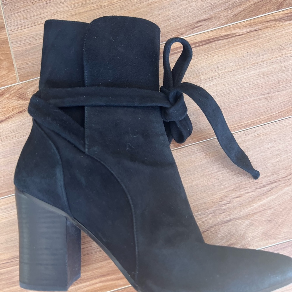 Banana Republic Black Ankle Suede Booties with Bow Detail